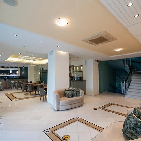 Di Palai 公寓式酒店 3*