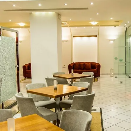 Di Palai 公寓式酒店 蒂锡利维