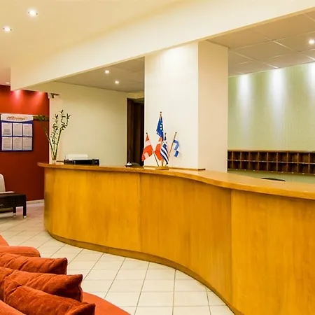 Di Palai 公寓式酒店 蒂锡利维